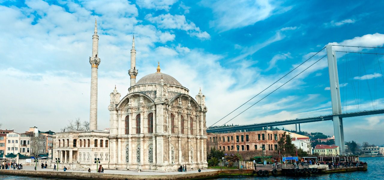 The Rise of Celebrity Dental Tourism in Turkey 