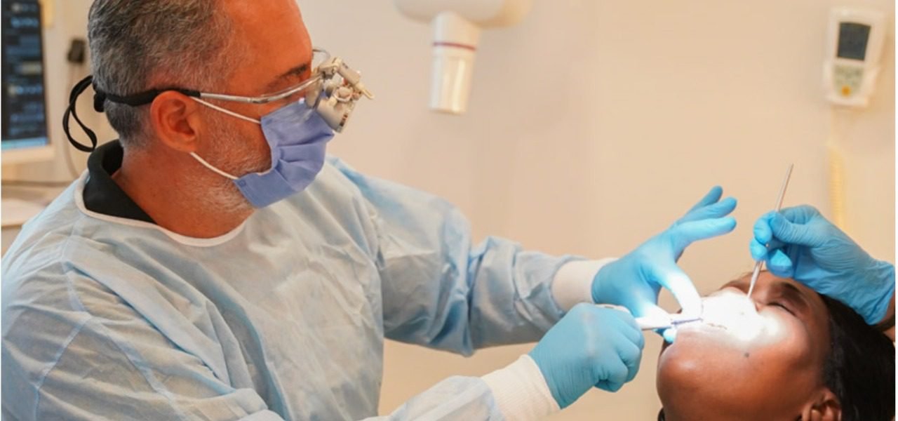 Looking Dental Veneers in Turkey